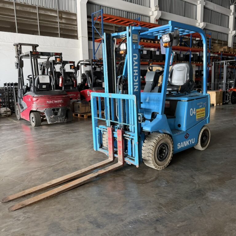 FB15PN-77C-300PFLSF, S/N. 256E01245
